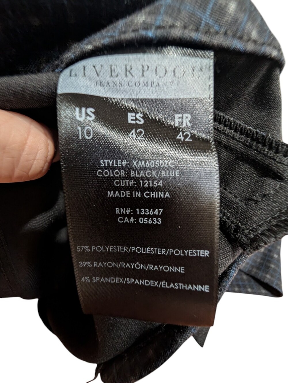Liverpool Jeans Company Shannon Pencil Skirt NWT Black Blue Windowpane Stretch - Picture 6 of 7